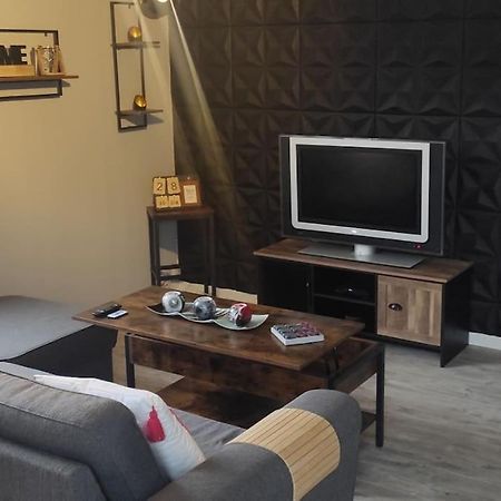Petite Maison Cosy En Duplex Eguelshardt Buitenkant foto